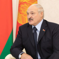 Lukashenko Urges Belarusians to Mine Cryptocurrency Rather Than Pick Strawberries Abroad